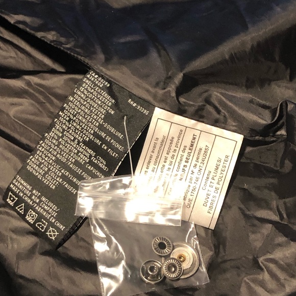 Women’s XL Arctic Expedition Winter Coat - Picture 8 of 11